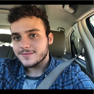 Meet your Posher, Kyle